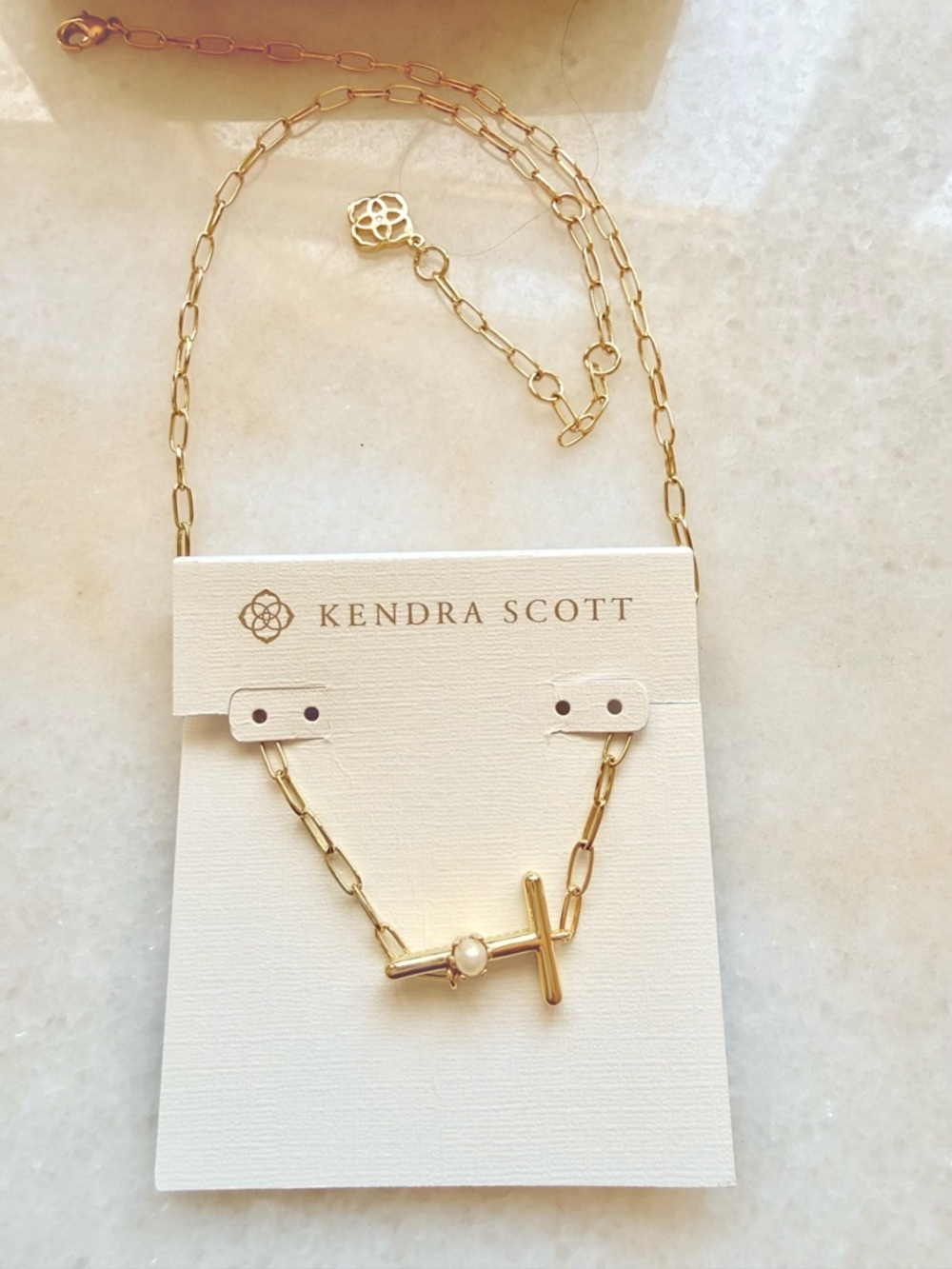Kendra Scott Gold Paperclip T-Bar Necklace with Toggle